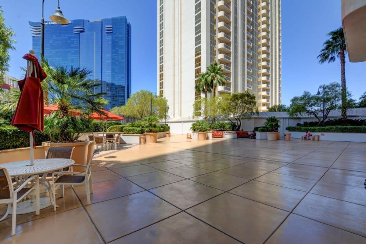 Mgm Signature-22-611 Strip View Jacuzzi Studio Las Vegas Extérieur photo